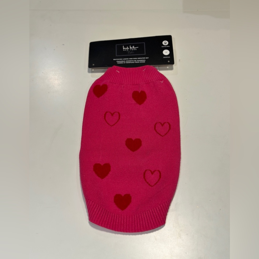 Nicole Miller dog sweater (S) with heart pattern. Perfect for Valentine’s Day!